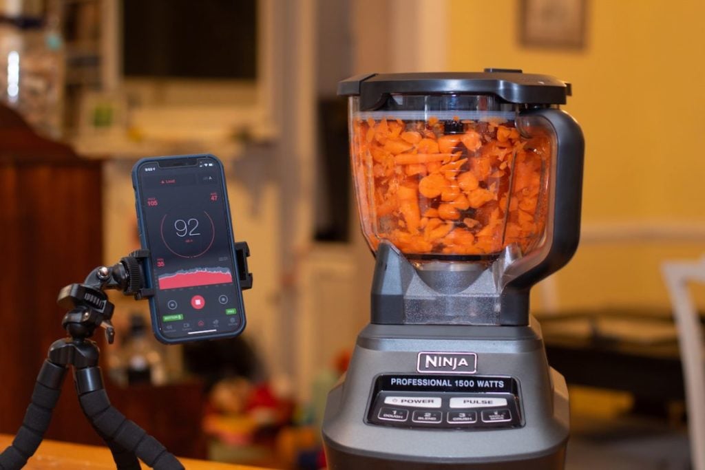 Food processor comparison lm which one is better? Ninja or