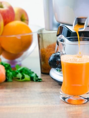 The Best Centrifugal Juicers: Your Ultimate Guide and Review