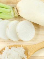 5 Best Daikon Radish Substitutes