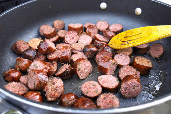 Frying sausage in a non stick pan