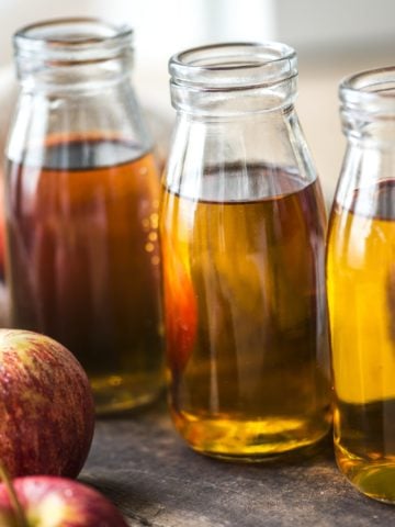 Does Apple Cider Vinegar Have Health Benefits? 38 Studies Reviewed