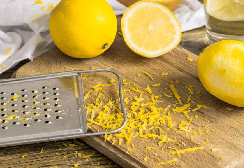 How To Zest A Lemon 1