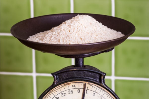 How Many Cups Of Rice In A Pound? Fast Facts!