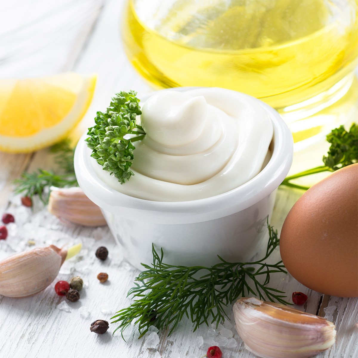 homemade mayonnaise and its ingredients