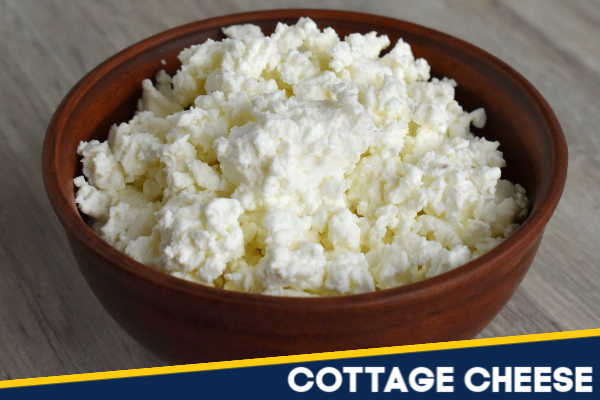 Cottage cheese in a bowl.