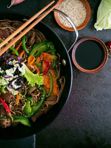 8 Substitutes For Dark Soy Sauce