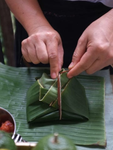 The 7 Best Banana Leaf Substitutes