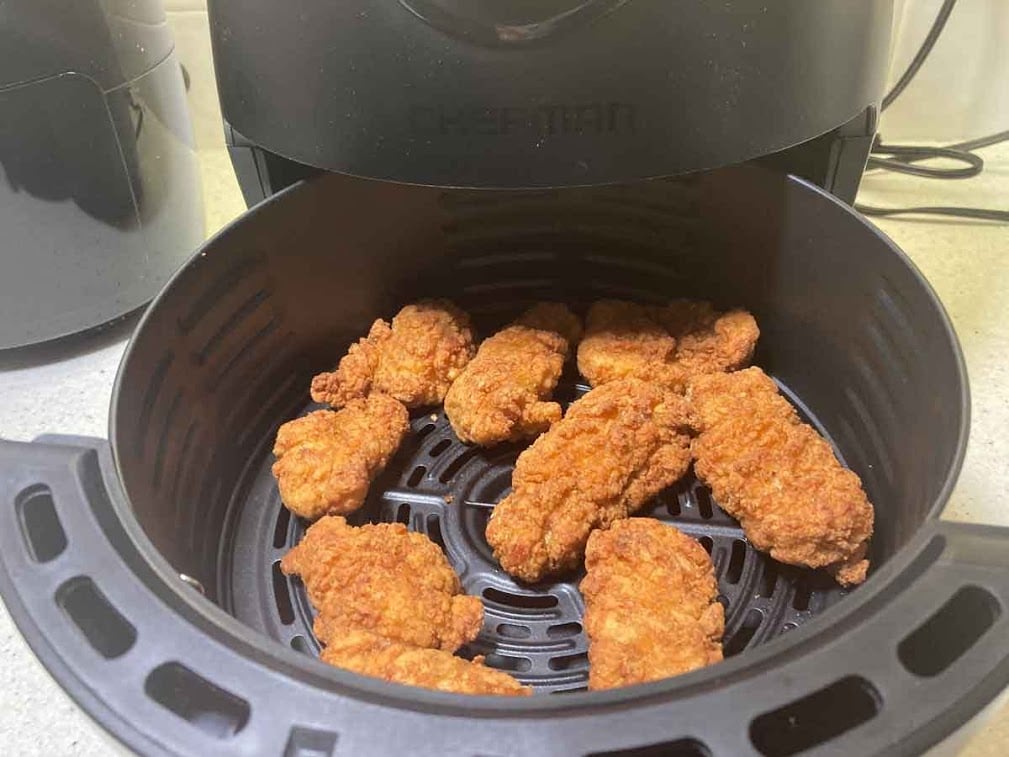  CHEFMAN Small Air Fryer Healthy Cooking, 3.6 Qt, Nonstick, User  Friendly and Dual Control Temperature, w/ 60 Minute Timer & Auto Shutoff,  Dishwasher Safe Basket, Matte Black, Cookbook Included : Home