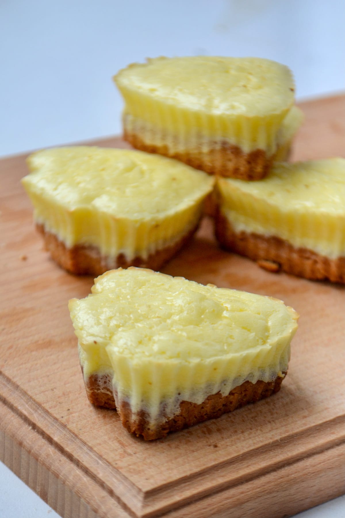 Keto cheesecake bites without toppings