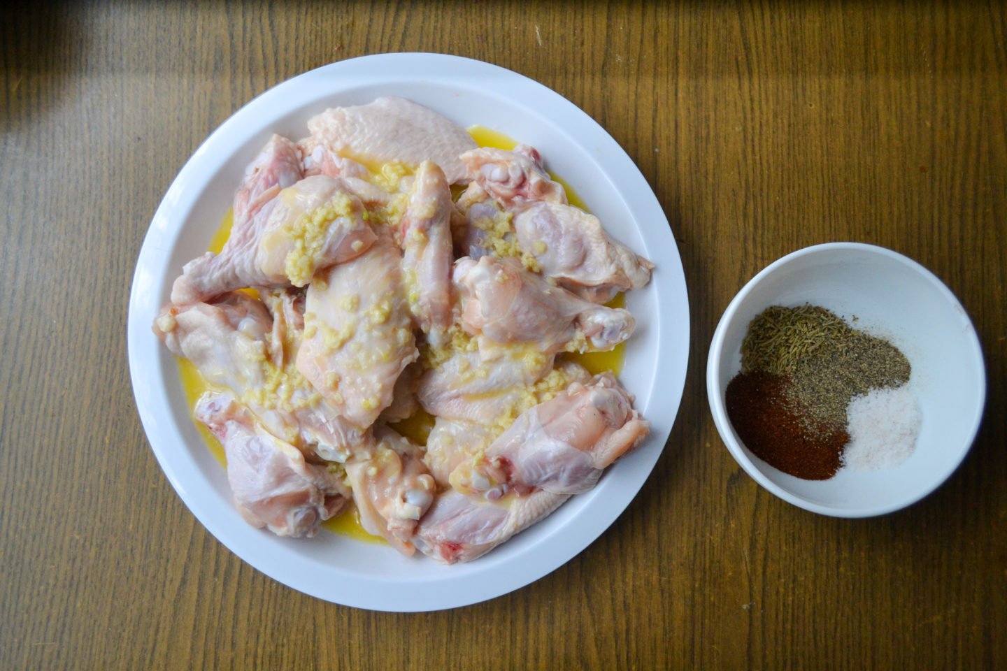 Keto air fryer chicken wings prep