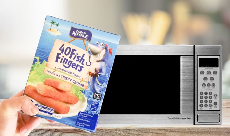 Can You Microwave Fish Sticks? [Tested] - Tastylicious