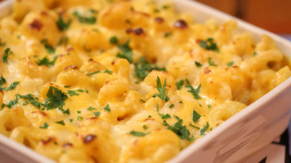 A dish of mac and cheese
