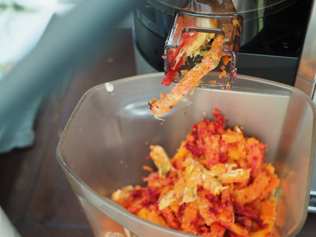Top 8 Creative Ways of Using Fruit and Veggie Pulp Leftover When