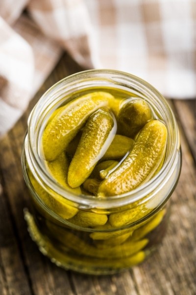 Are pickles acidic?