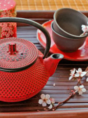 The Best Cast Iron Tea Pots for Your Home