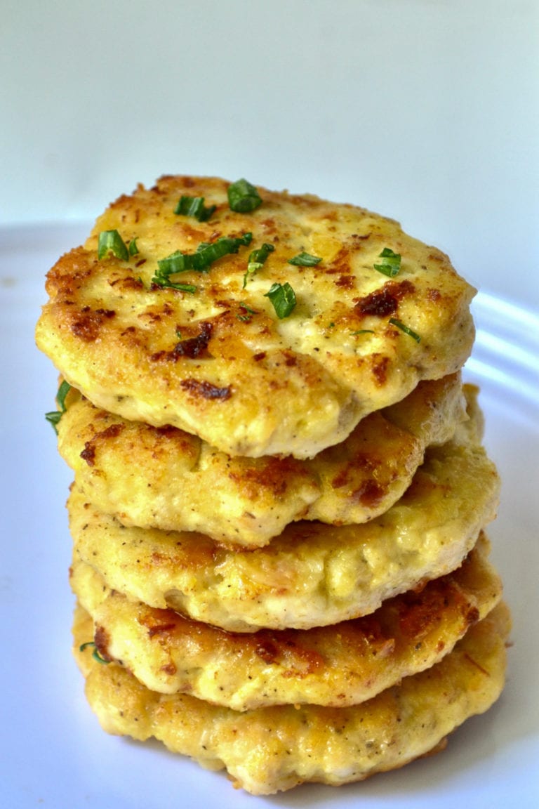 Keto Cheesy Chicken Fritters With Almond Flour - Tastylicious