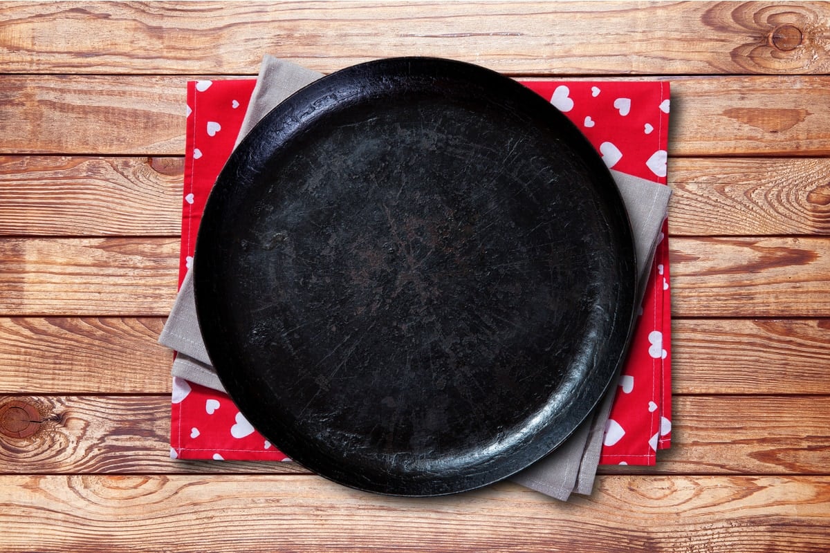 pizza stone made of cast iron