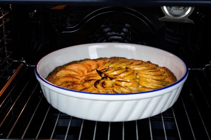 Pie In Ceramic Bowl In Oven 720x480