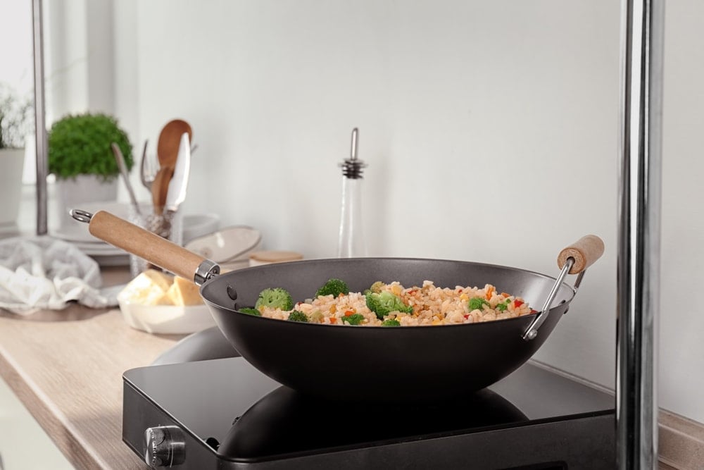 rent byrde kapsel The 12 Best Woks for an Electric Stove in 2023 - Tastylicious