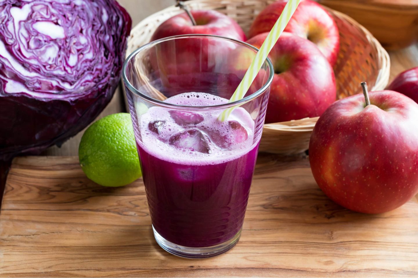 Cabbage Juice With Blueberry Apple