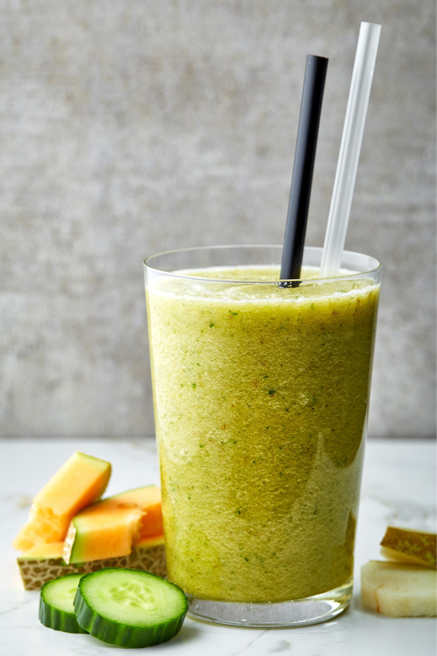 cabbage juice with cucumber and melon