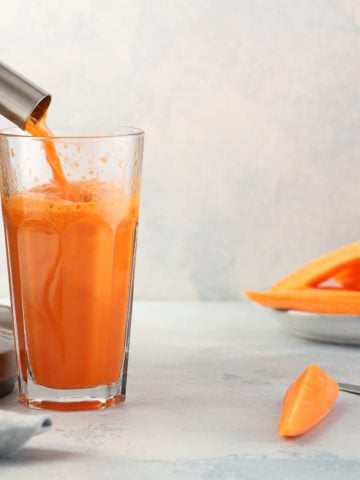 carrot juice made from a juicer