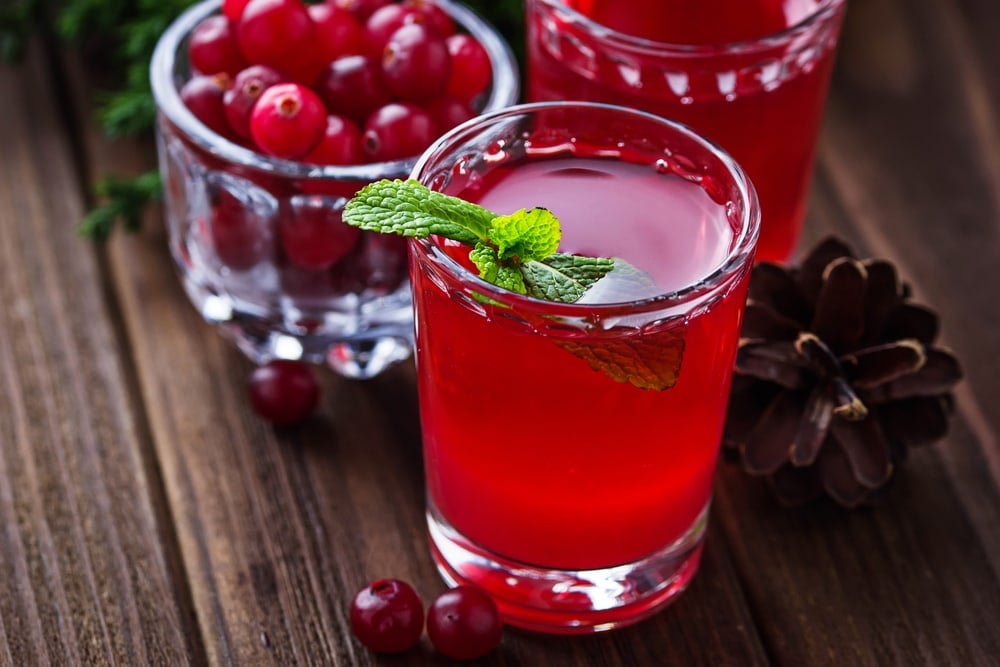 Cranberry Juice: 7 Scientifically Proven Health Benefits (Recipes ...