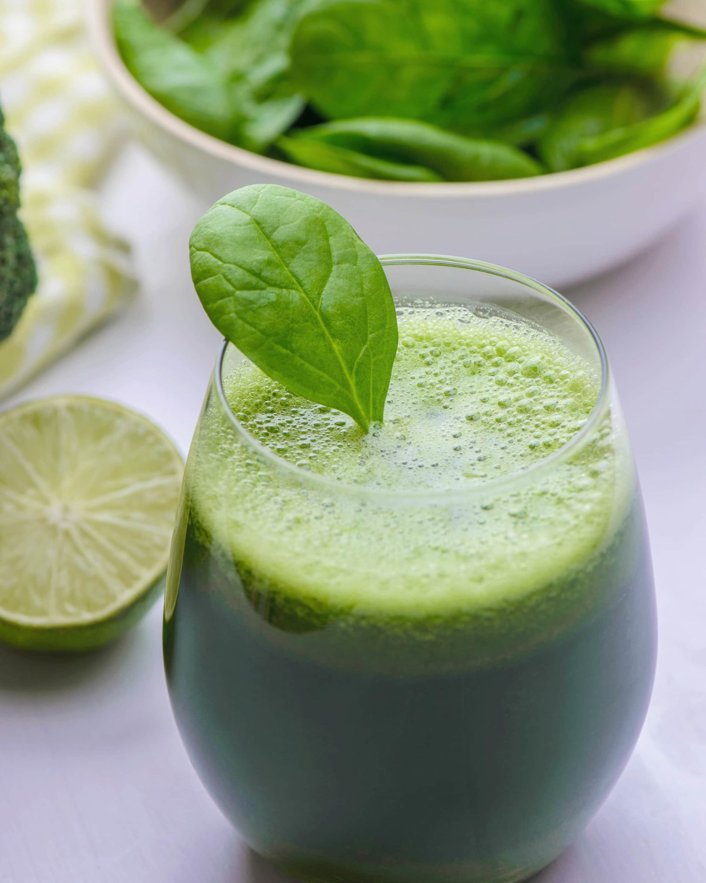 spinach juice with lemon coriander and jal jeera powder