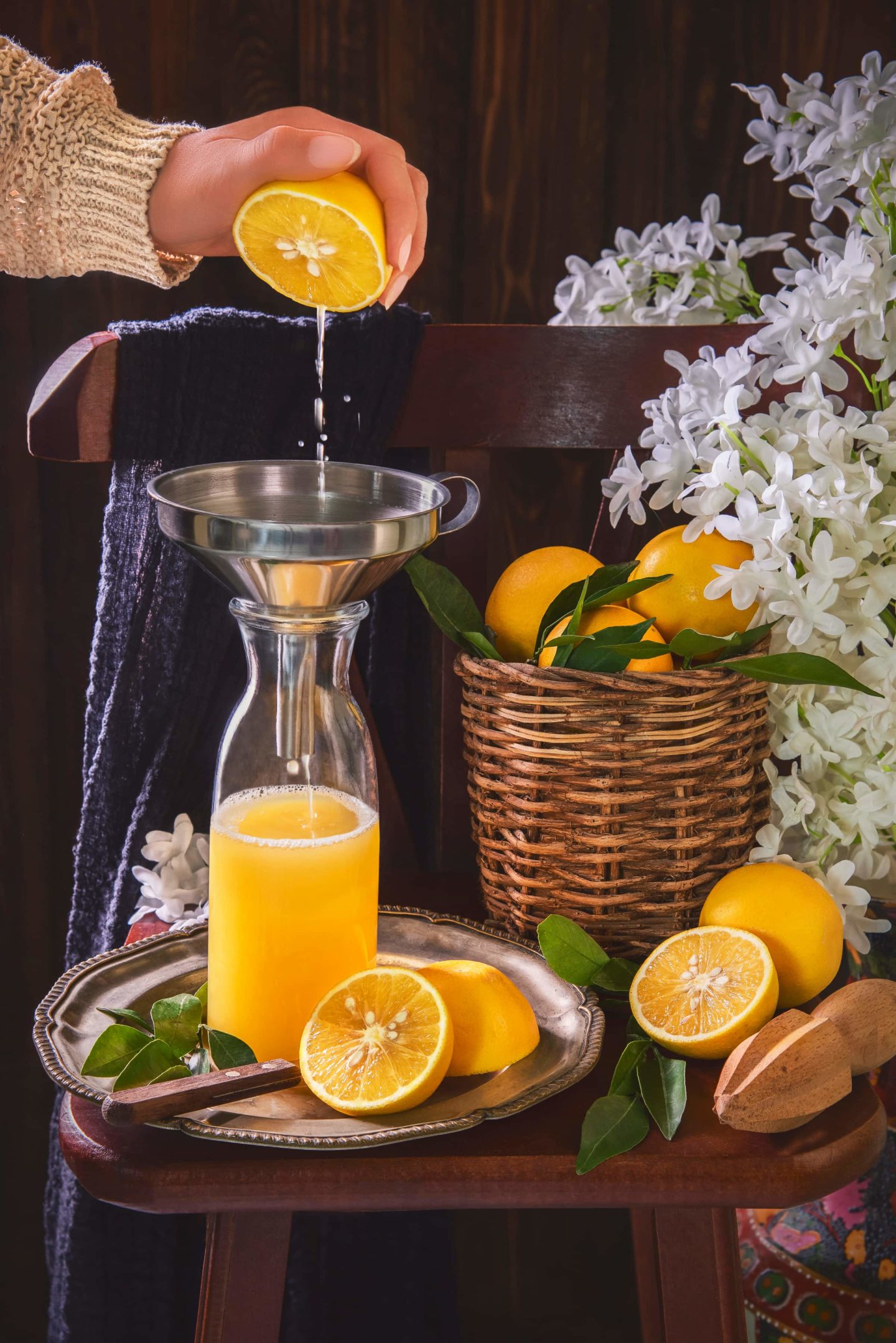 Squeezing Orange Juice