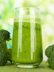 Broccoli Juice: Benefits, Precautions, and Recipes