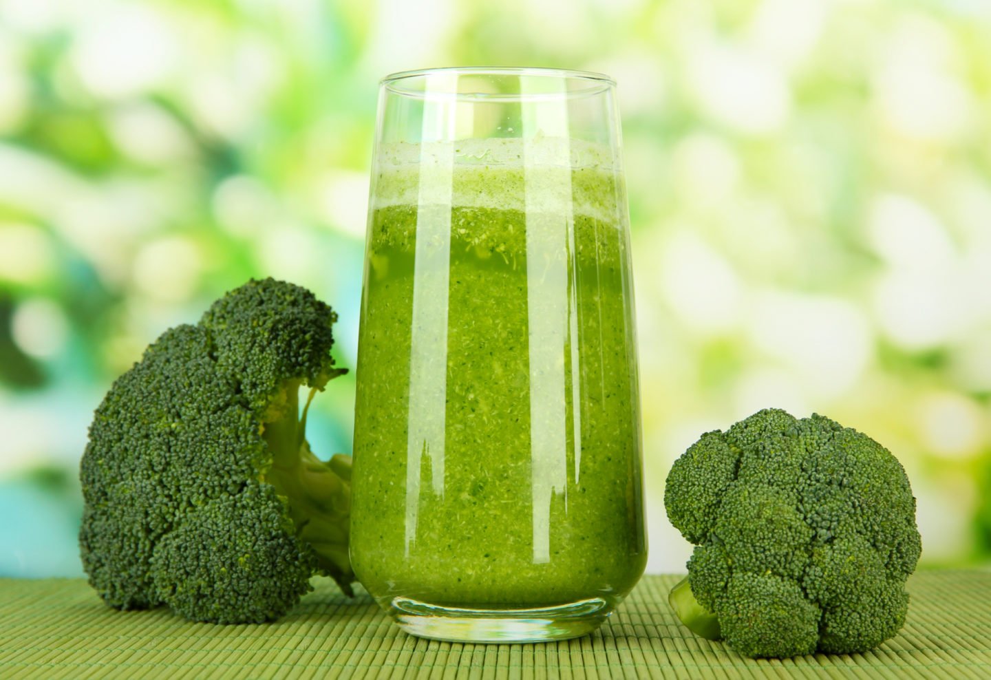 Broccoli Juice Featured 