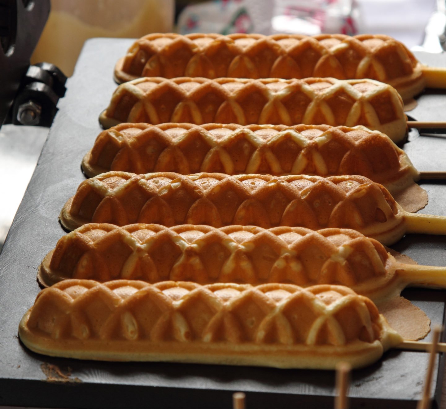 Waffle Stick Makers : FTW200 2-in-1 Breakfast Treats Maker