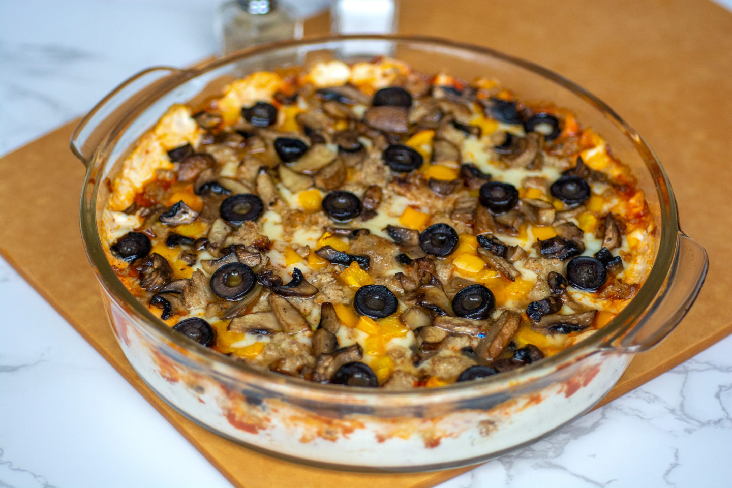 keto pizza dip is ready to serve