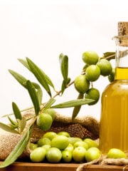 Are Olives and Olive Oil High in Potassium?