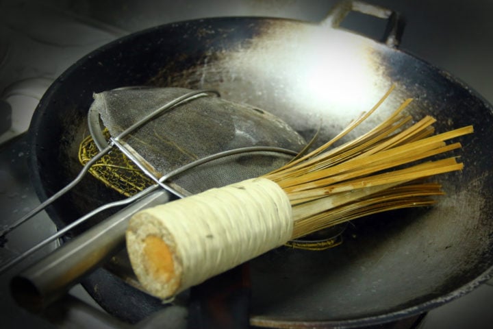 wok cleaning brush made of bamboo