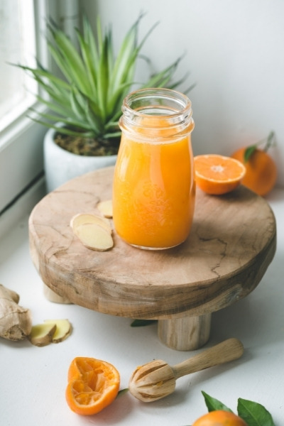 Orange contains vitamin C