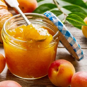 Easy Homemade Apricot Jam