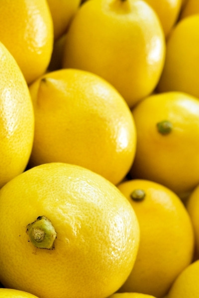 How can lemon cause heartburn?