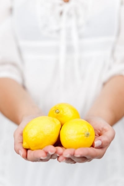 Should you drink lemon juice on acid reflux?