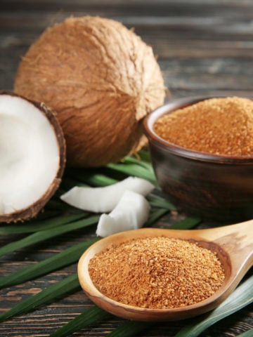 12 Best Substitutes for Coconut Sugar in Baking