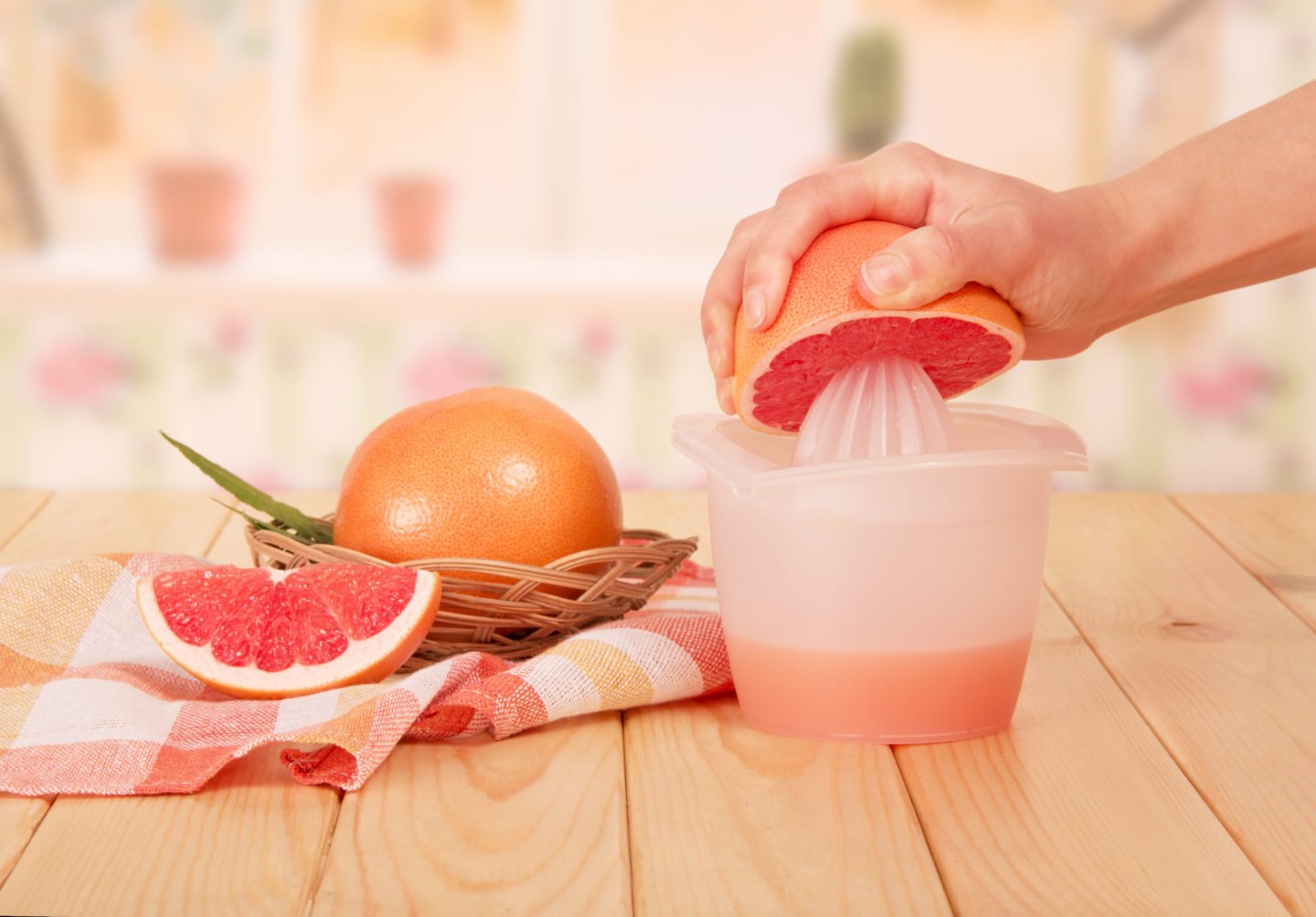 freshly squeezed grapefruit juice