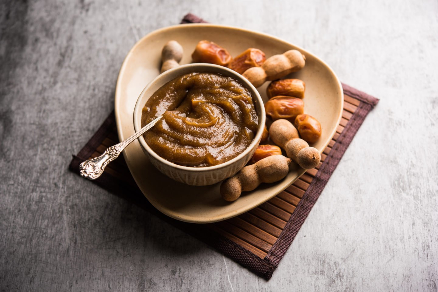 tamarind paste in bowl