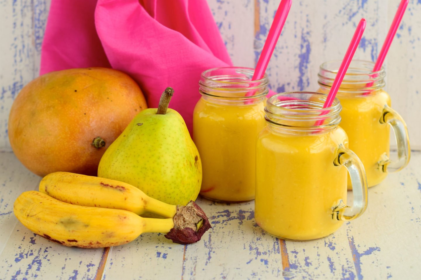 Pear Juice Mango Banana Smoothie