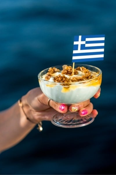 Is Greek yogurt a complete protein?