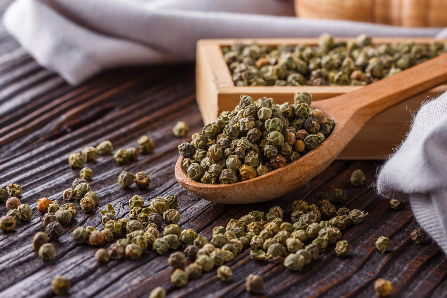 14 Best White Pepper Substitutes for Cooking Tastylicious