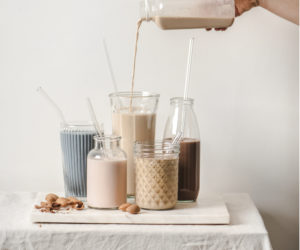 What to Drink for Acid Reflux? Here's Everything You Need to Know ...