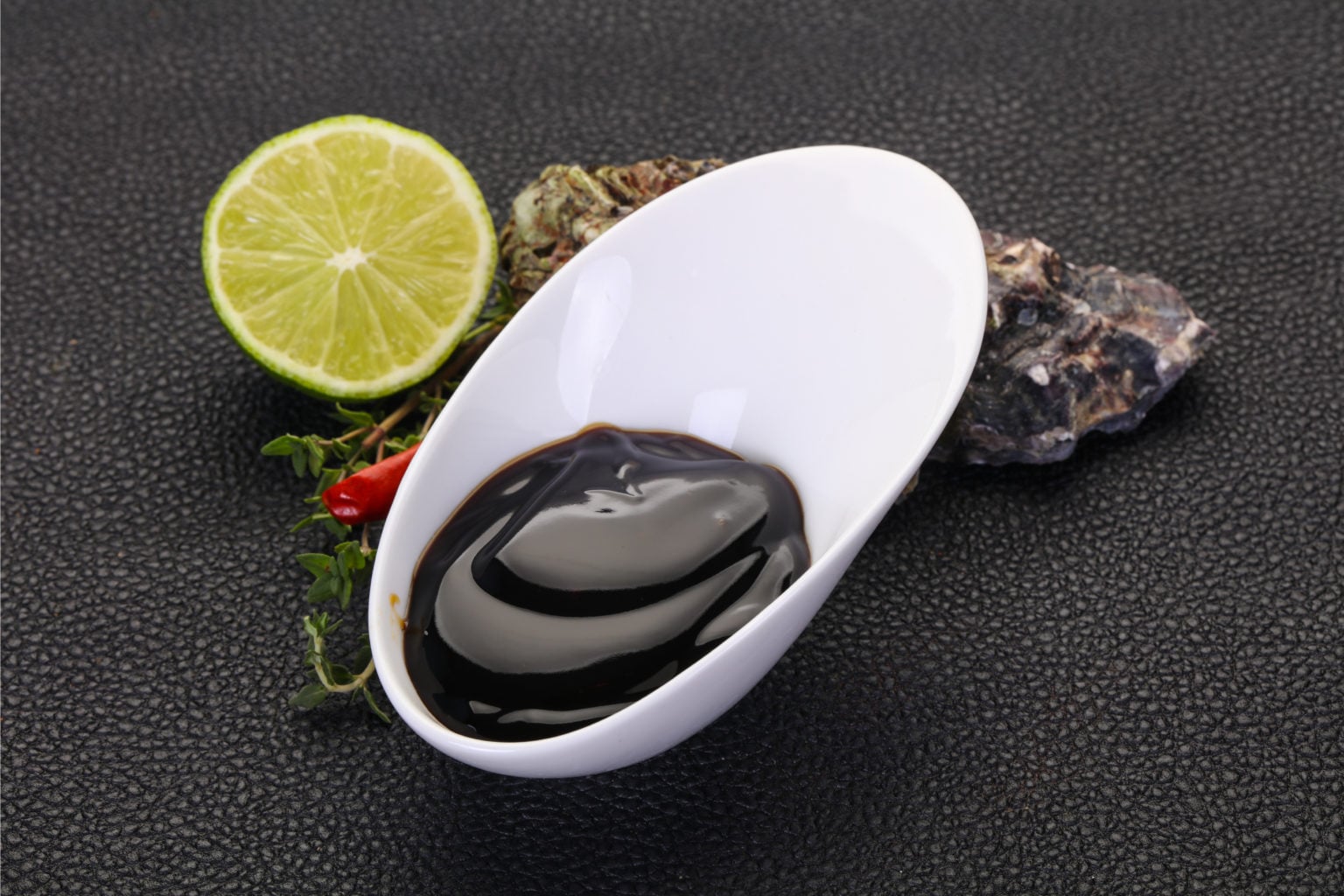 8 Substitutes For Dark Soy Sauce