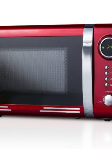 Top 7 Best Red Microwaves for Your Retro Kitchen