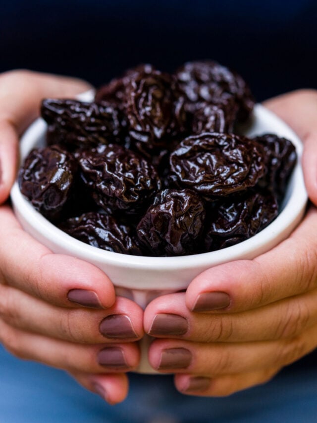 How Many Prunes To Eat For Constipation Relief? Everything Explained Tastylicious