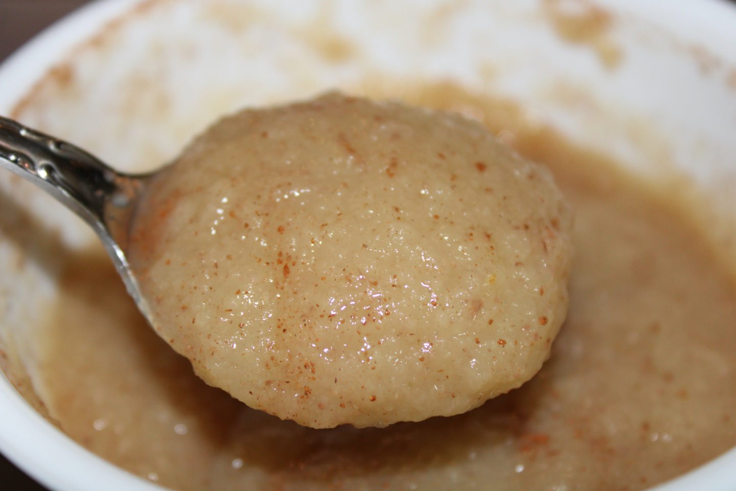 Applesauce With Cinnamon